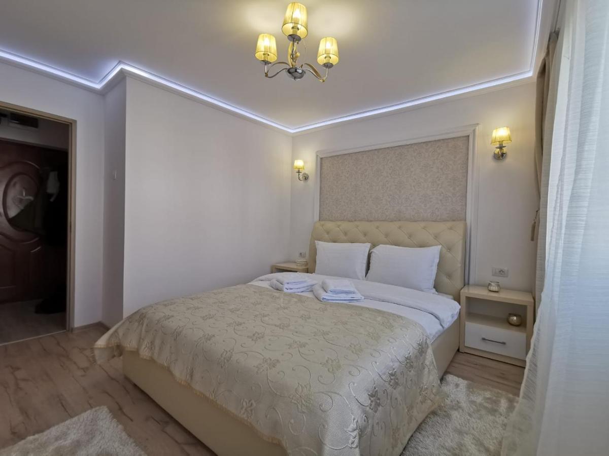 Apartament Gold Luxury Târgu Ocna Exterior foto